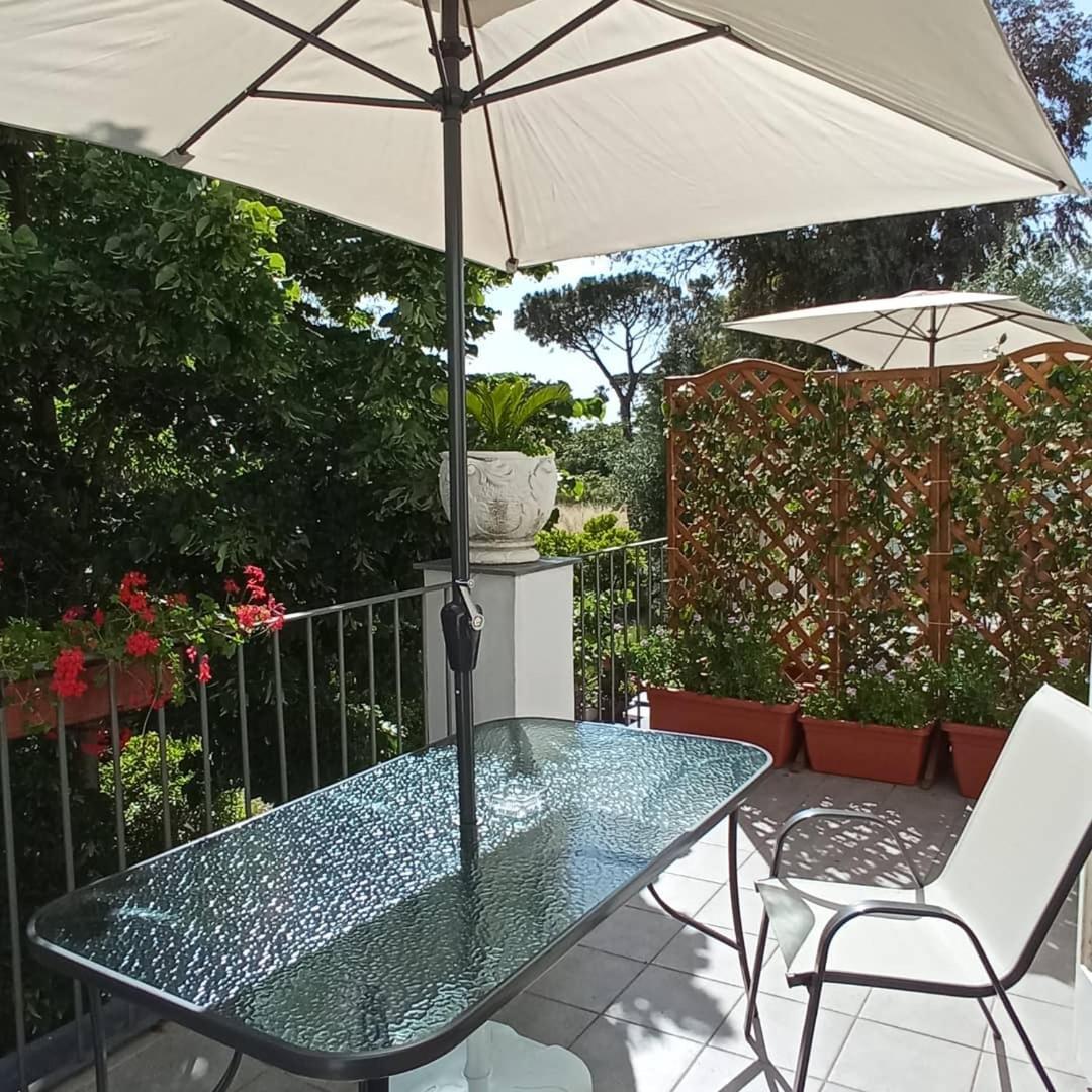B&B Casa Maria Vittoria トッレ・デル・グレコ 部屋 写真