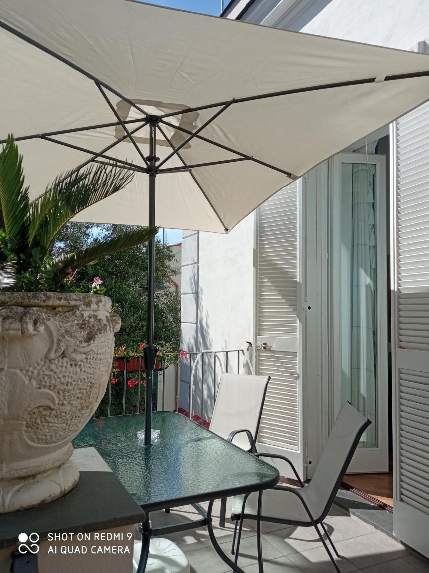 B&B Casa Maria Vittoria トッレ・デル・グレコ 部屋 写真